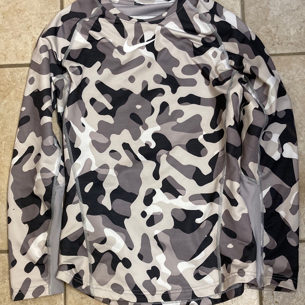 Compression shirt